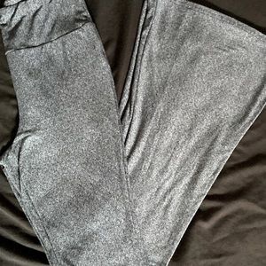 Flared blue texture look leggings